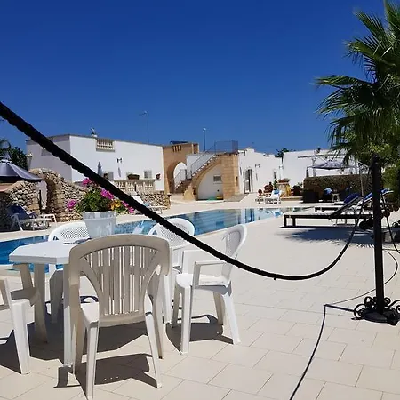 Masseria San Dana Bed and Breakfast